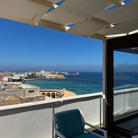 Appartement Attico Terrammare à Trapani Extérieur photo